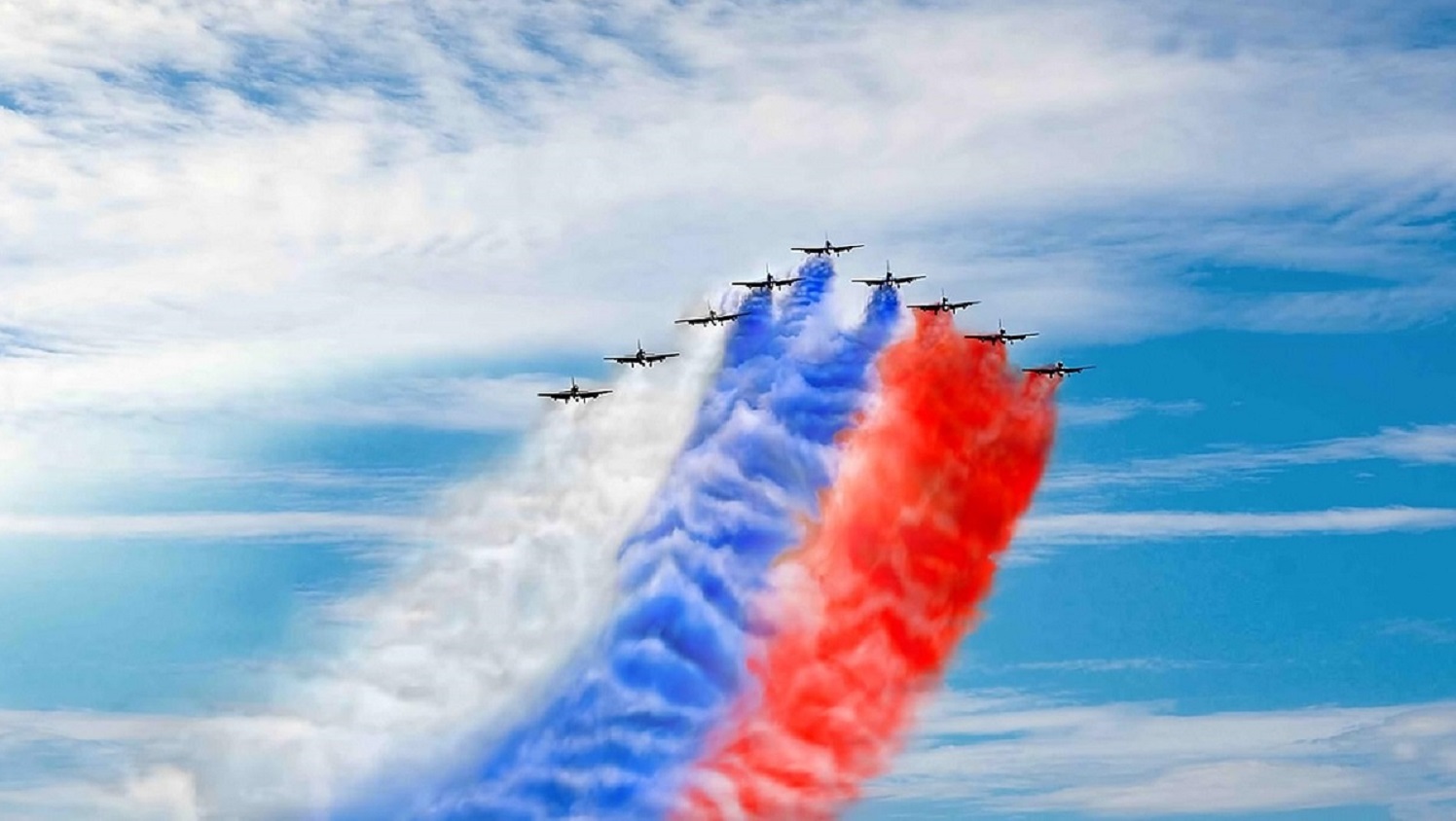 С праздником, покорители неба!