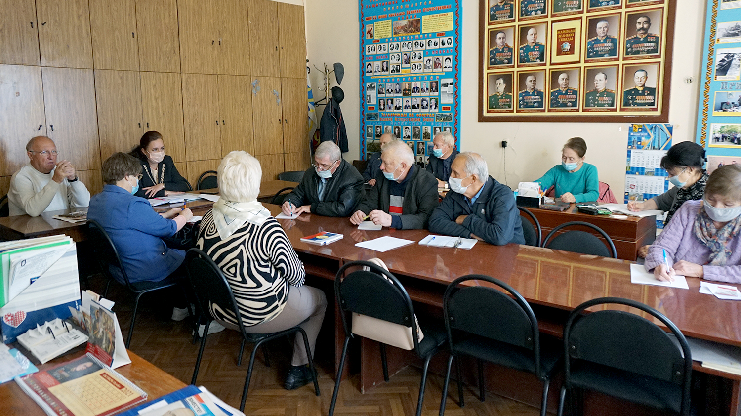 Инна Титаренко провела встречу с активом Совета ветеранов