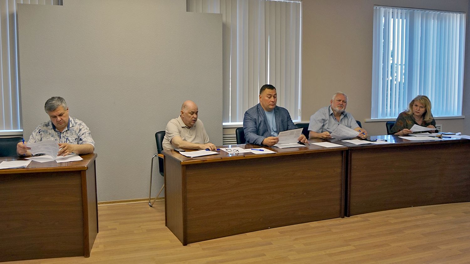 Заседание постоянной комиссии (видео)