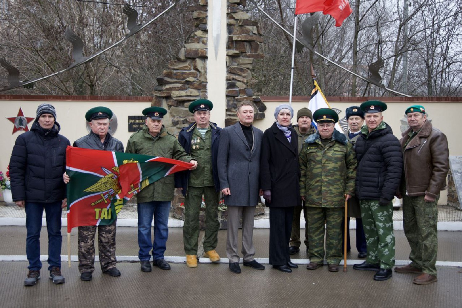 Город гордится своими Героями