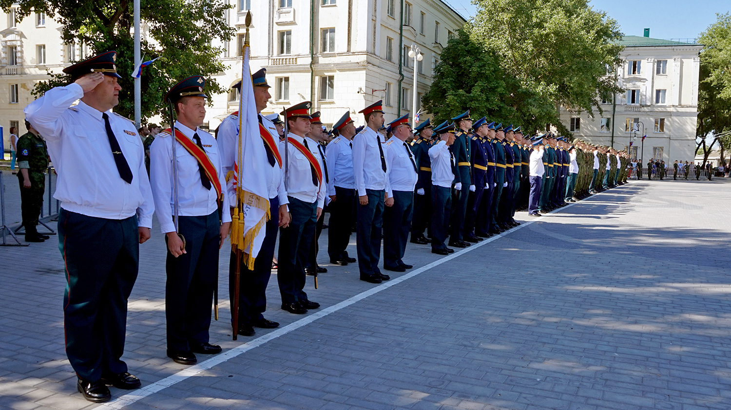 В Таганроге подготовили 80 молодых офицеров российской армии