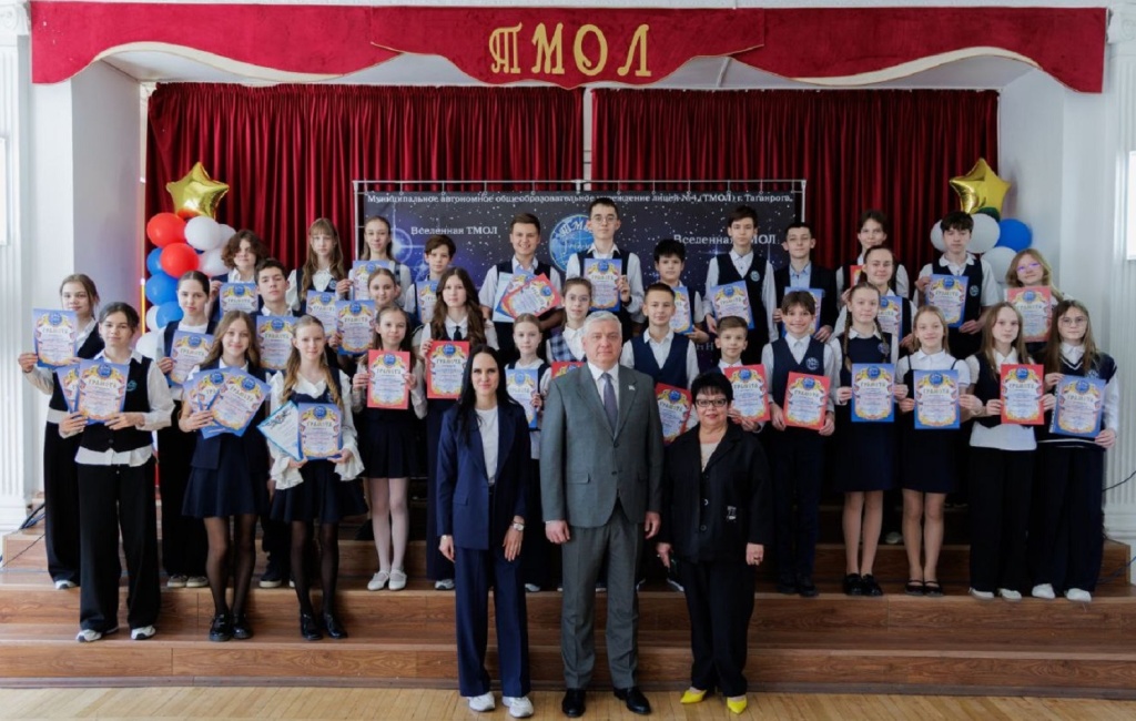 награждение ТМОЛ.jpg